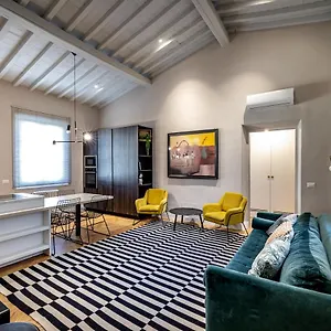 Appartement Hs4u Ricasoli Luxury Near Duomo N.2 