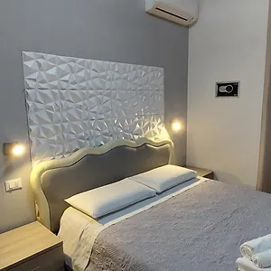 Mcm Guest house