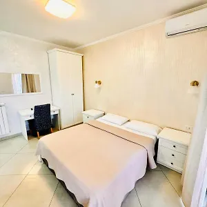 Dodo In Guest house
